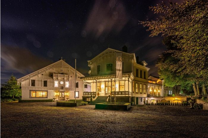 Verblijf in een 14e-eeuwse kasteelhoeve in de Voerstreek